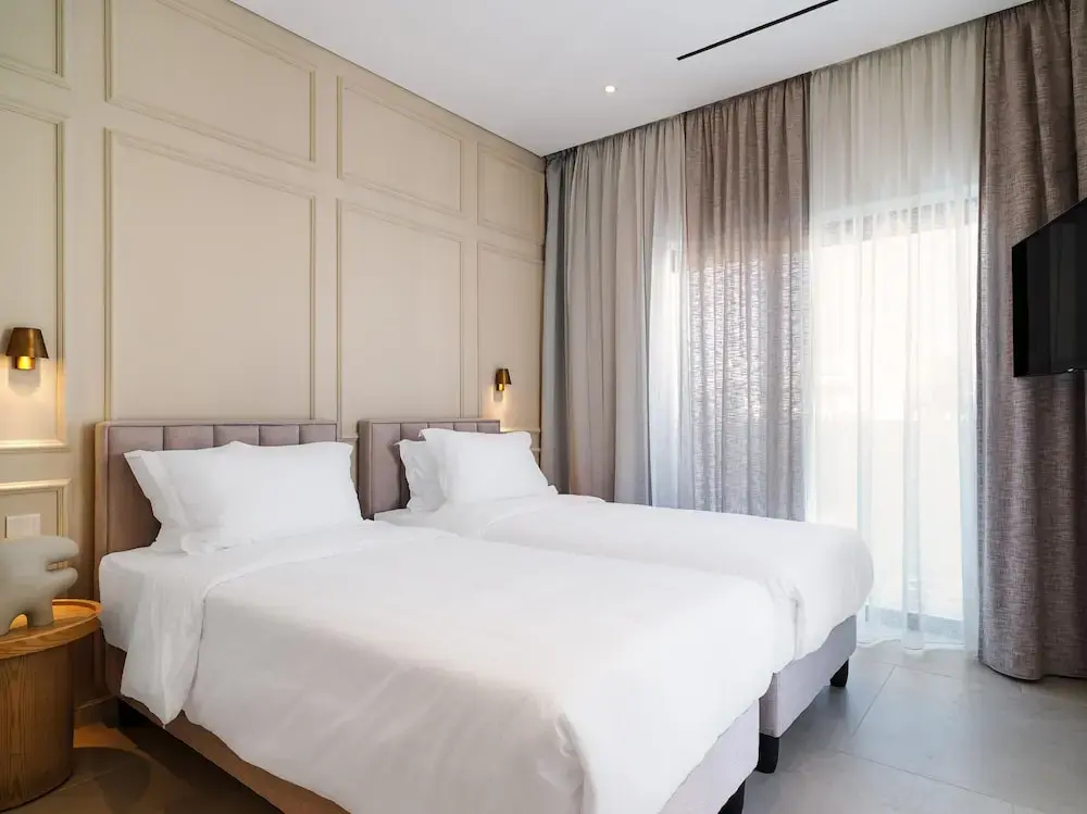Photo - LIV Mackenzie Beach Suites Larnaca ADULTS ONLY