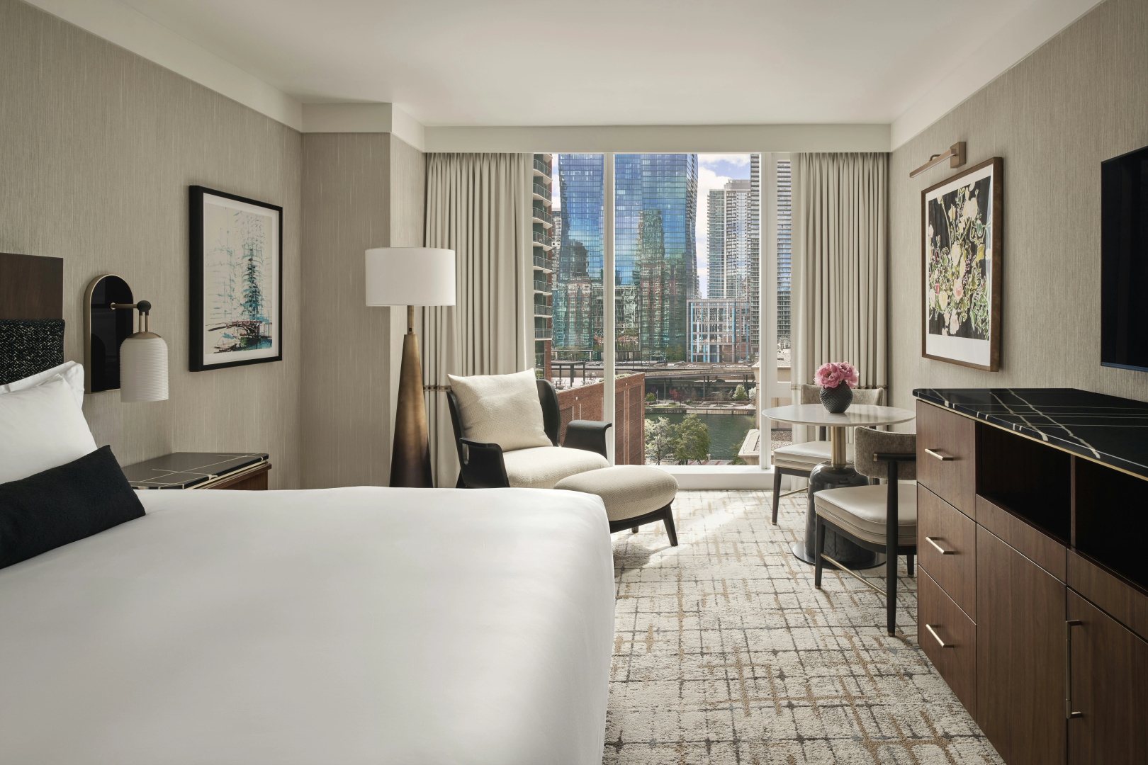 Photo - Loews Chicago Hotel