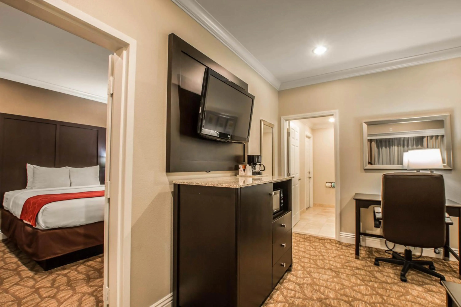 Foto - Comfort Inn & Suites Huntington Beach