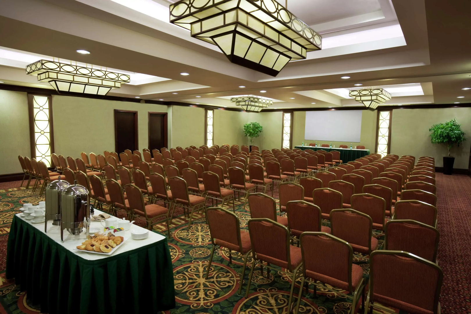 Photo - Hilton Garden Inn Toronto Airport