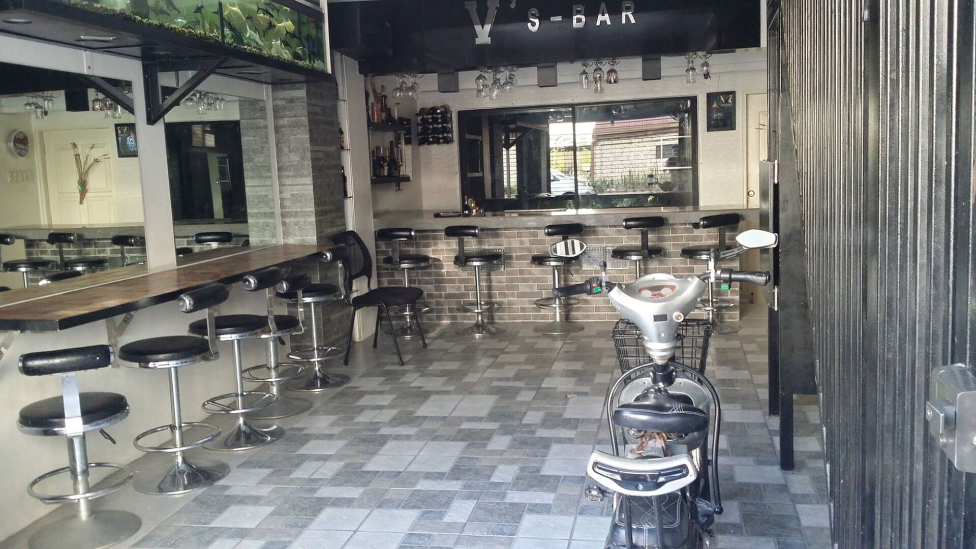 Foto - ERVORUTO HOSTEL 23 Makati