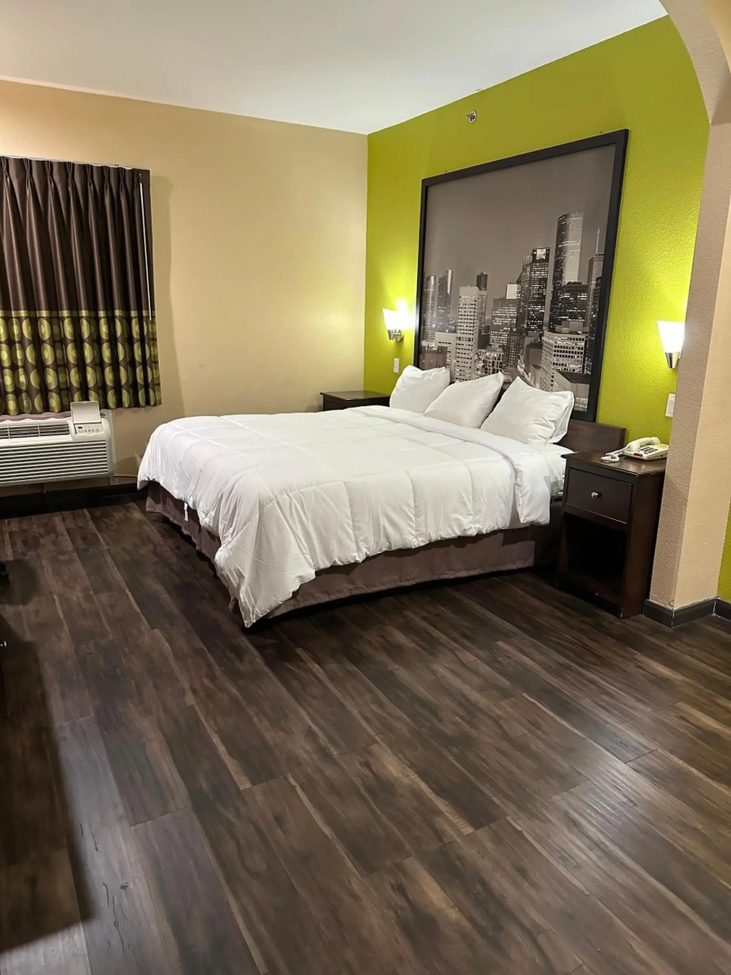 Photo - Red Lion Inn & Suites IAH Airport East