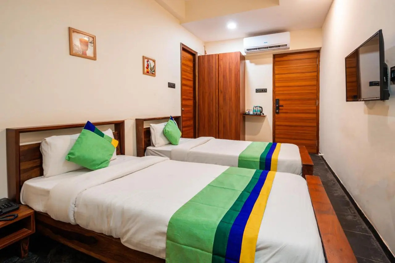 Photo - Treebo Premium The Memoir, Ramdaspeth