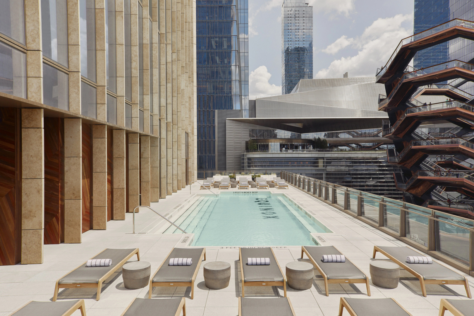 Photo - Equinox Hotel New York