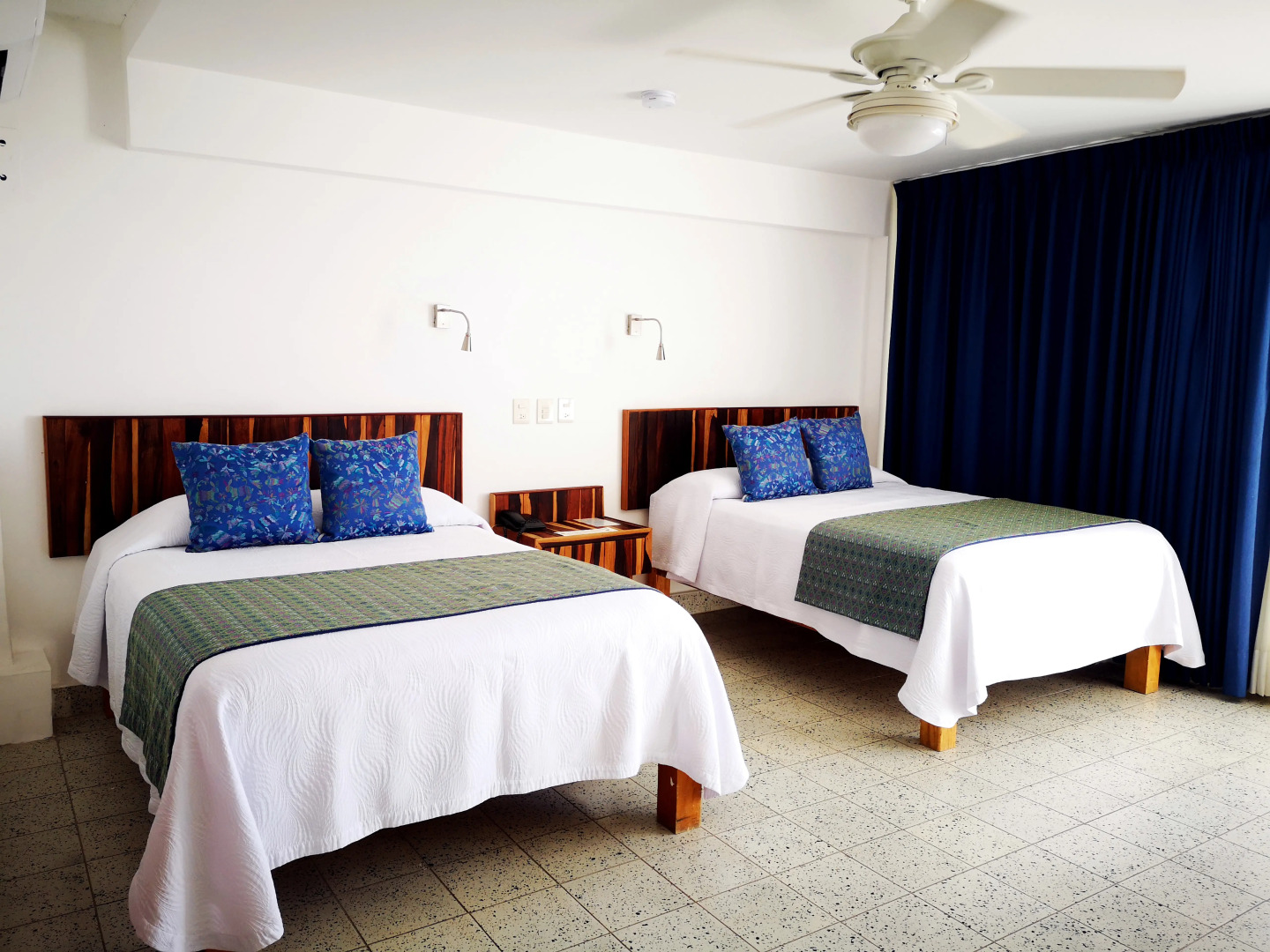 Photo - Hotel Rosita