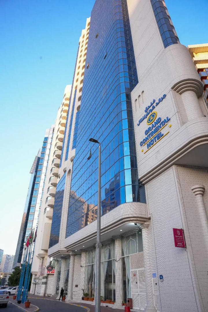 Photo - Grand Continental Hotel