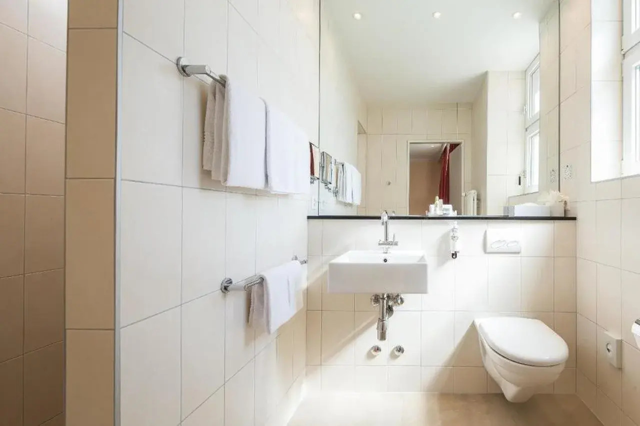 Foto - Hotel Schweizerhof Basel