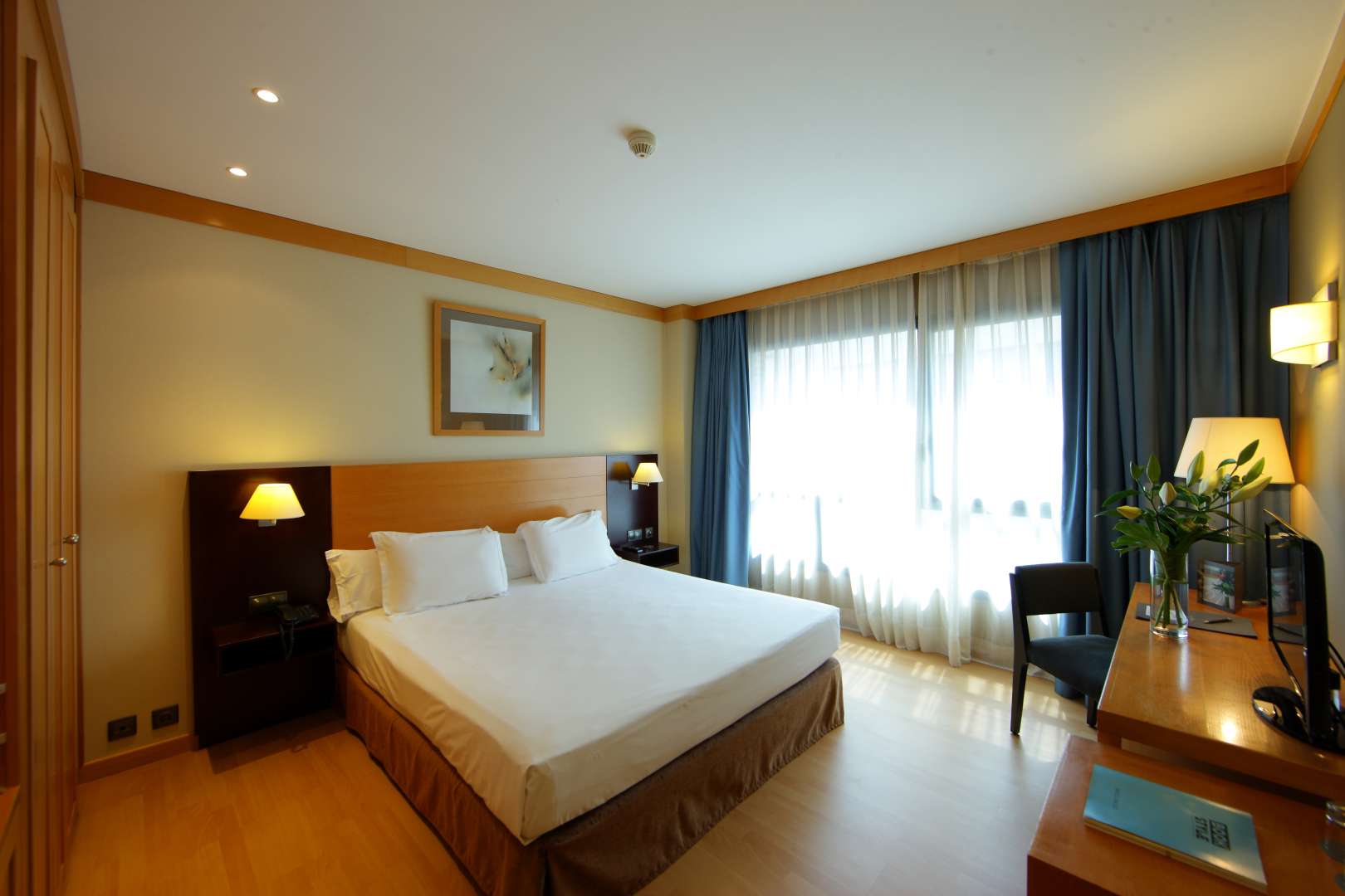 Photo - Attica 21 Barcelona Mar