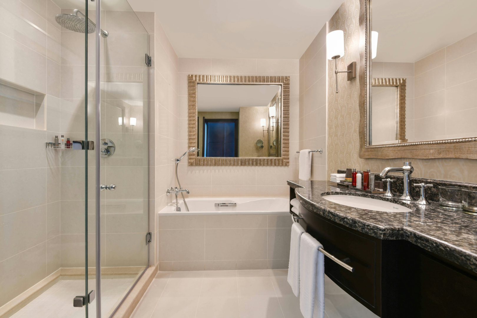Photo - Marriott Marquis City Center Doha Hotel