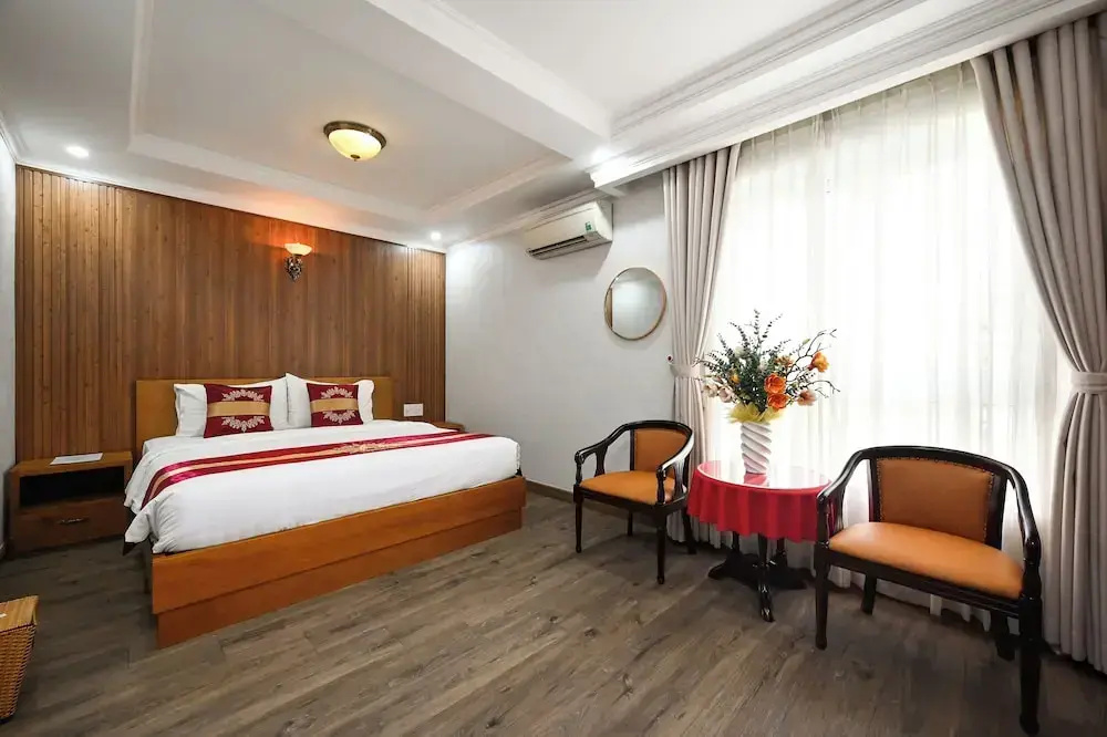 Photo - The River Park Hotel