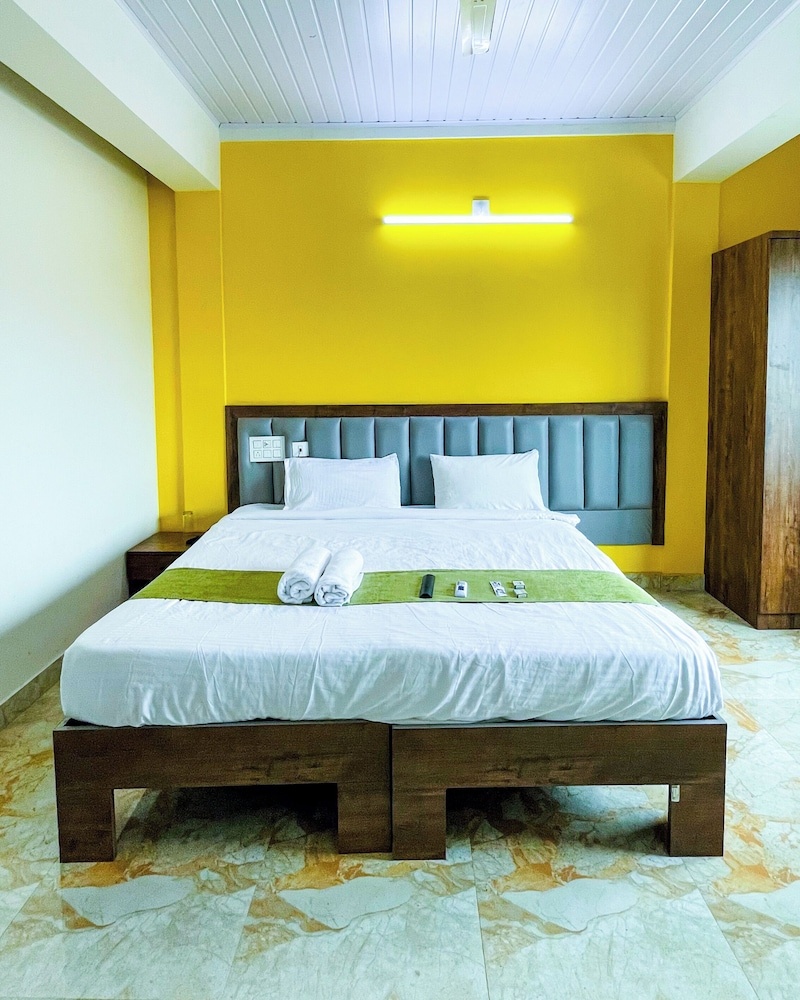 Hotel Heraa Inn