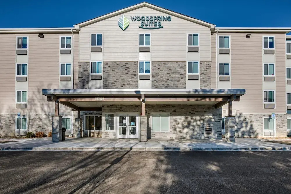 Foto - WoodSpring Suites Libertyville - Chicago