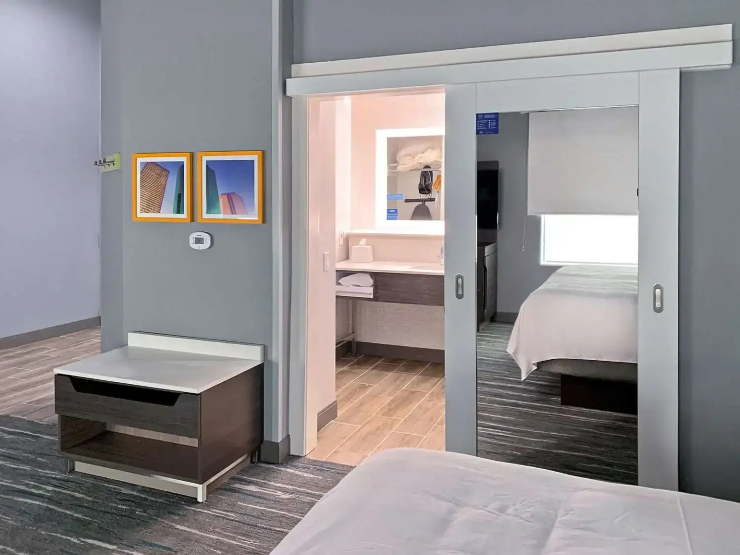 Photo - Hampton Inn & Suites Houston East Beltway 8