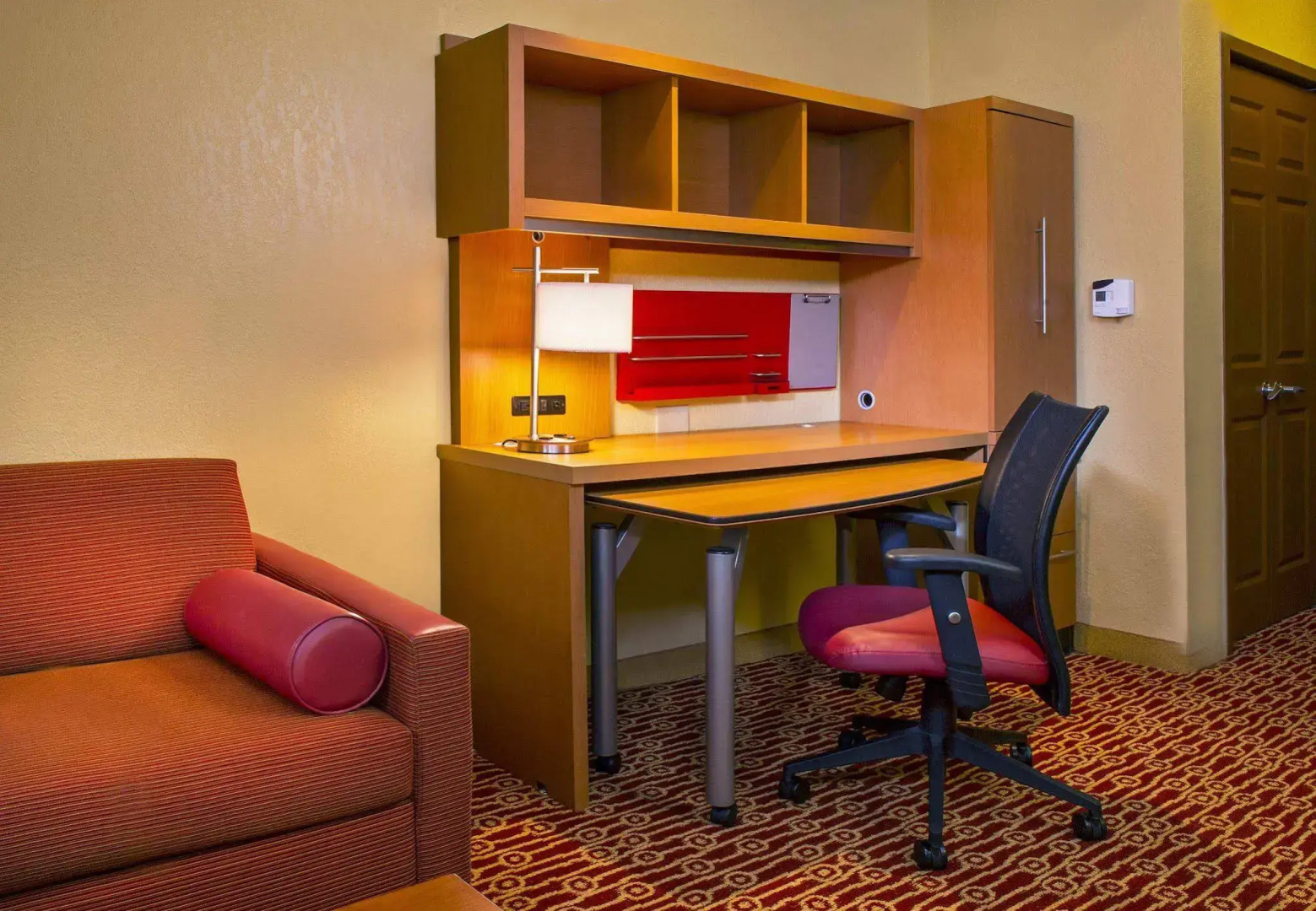 Photo - Sonesta Simply Suites Falls Church