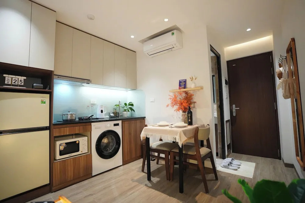 Aurelia Apartments