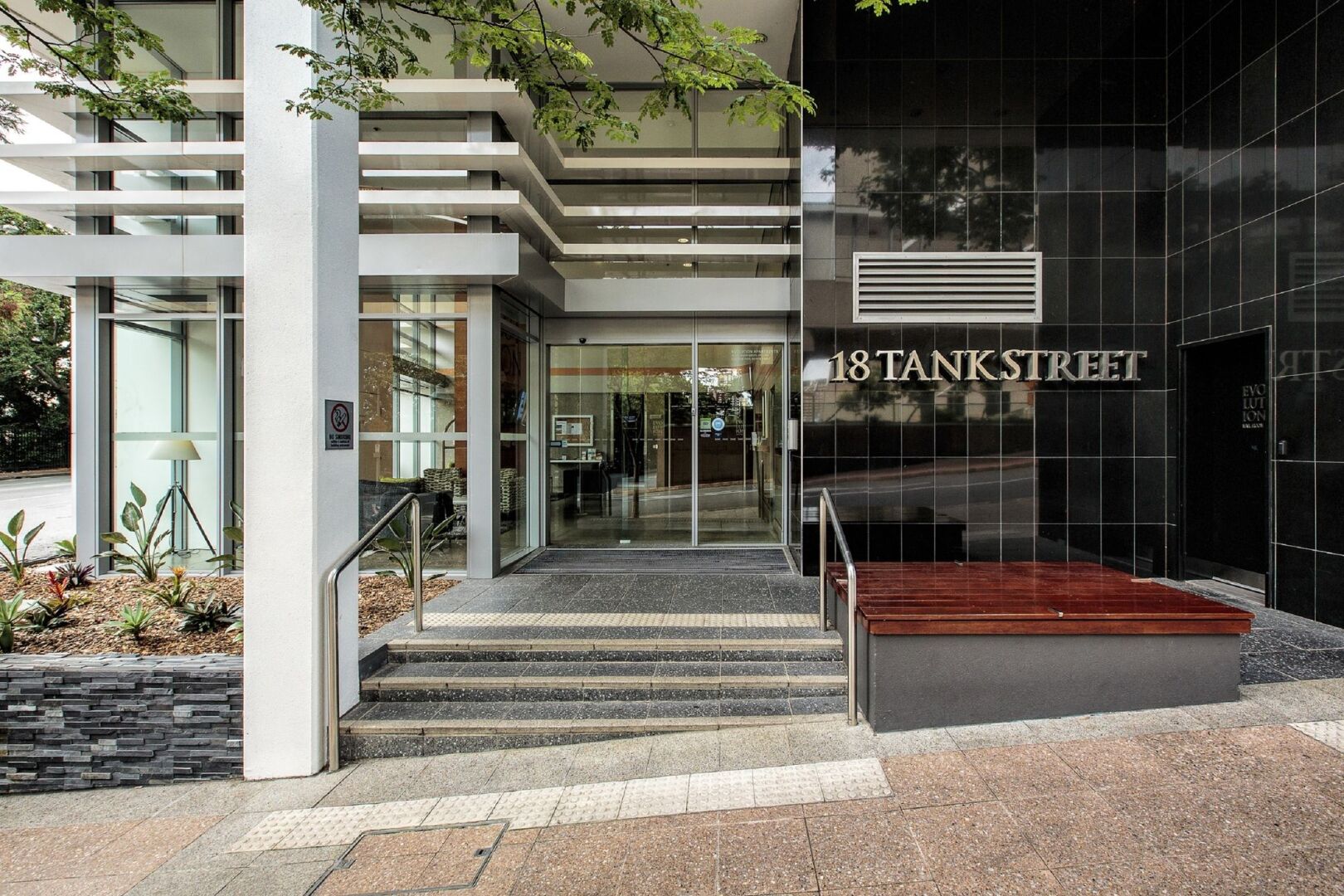 Foto - Evolution Apartments