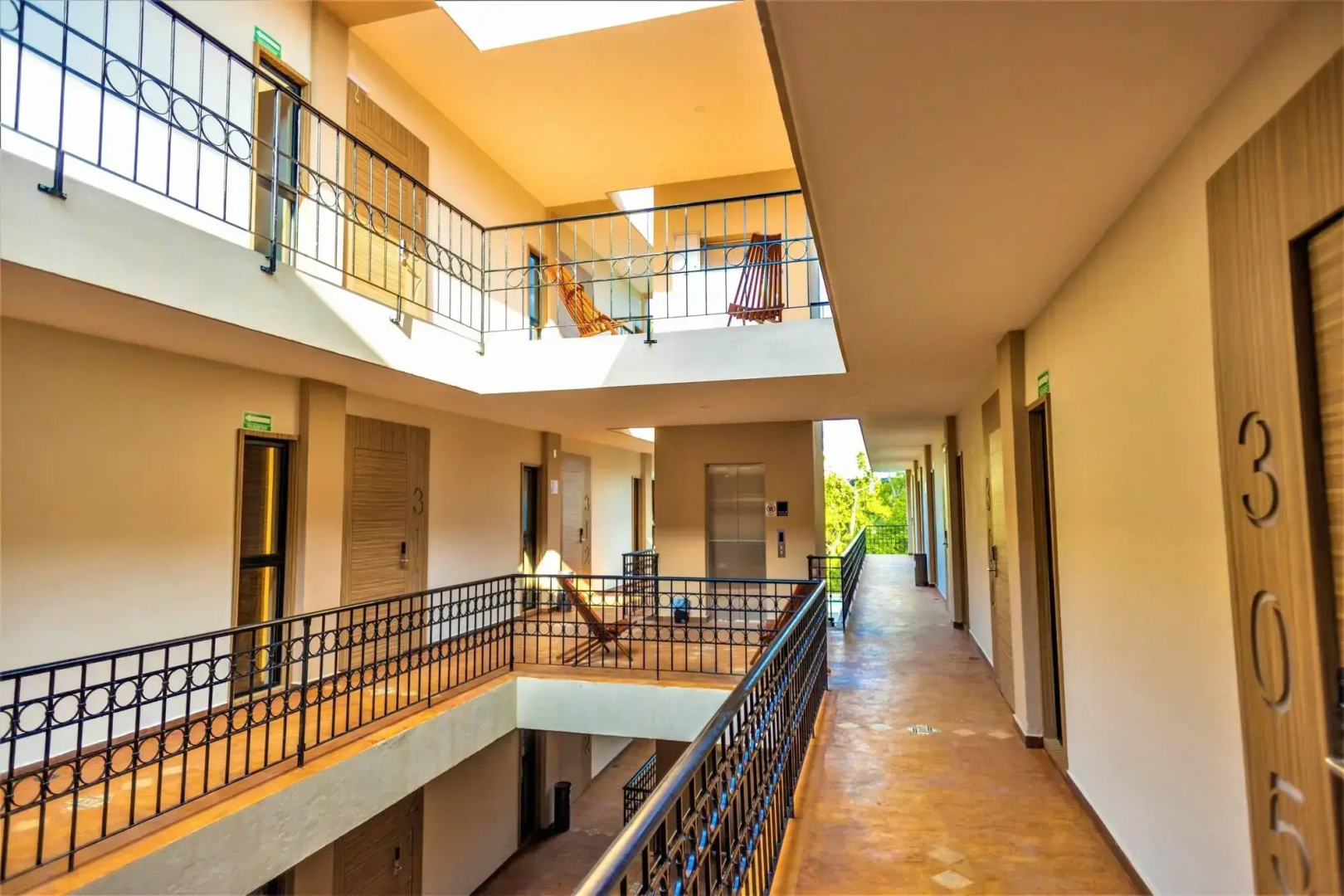 Photo - Hotel Plaza by Kavia