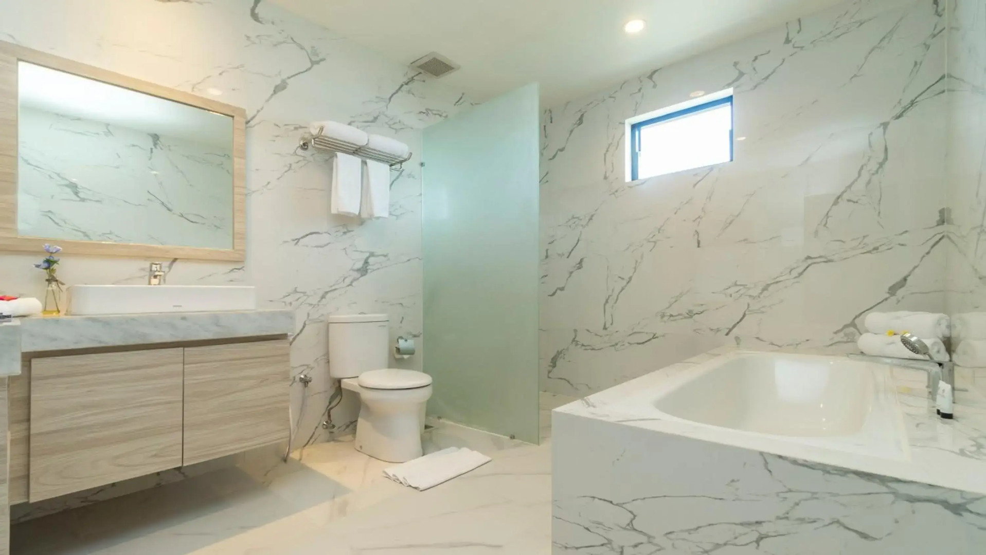 Photo - City of Aventus Hotel - Denpasar