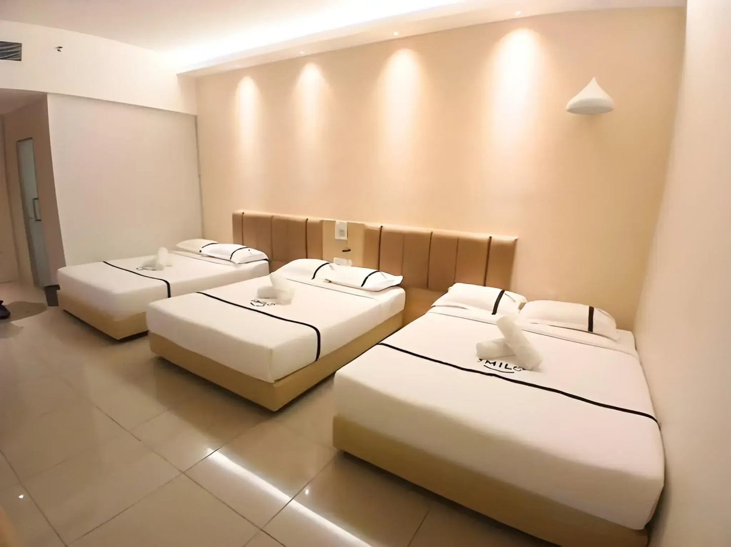 Photo - Top Holiday Hotel @ The Mines Seri Kembangan