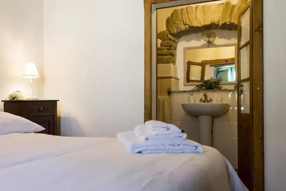 Foto - Cortis Antigas