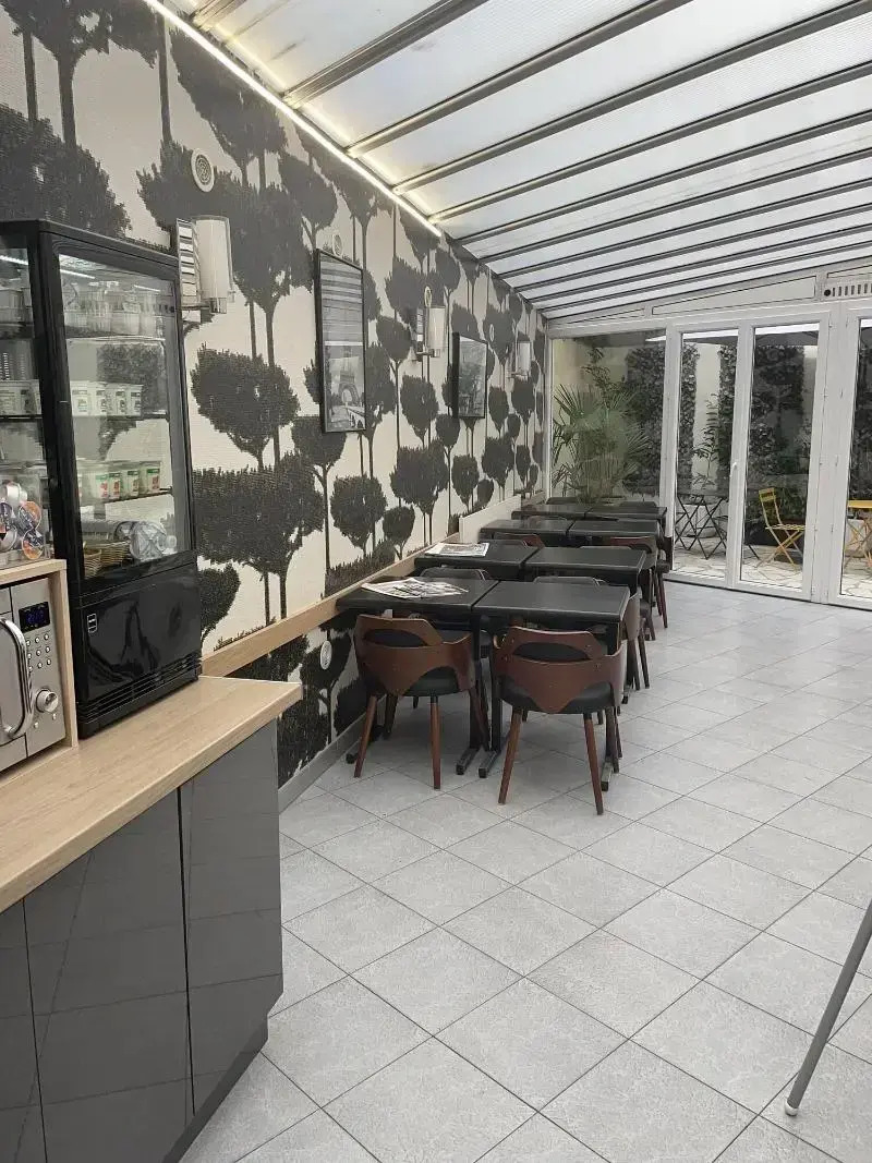 Photo - Hotel Lilas Gambetta