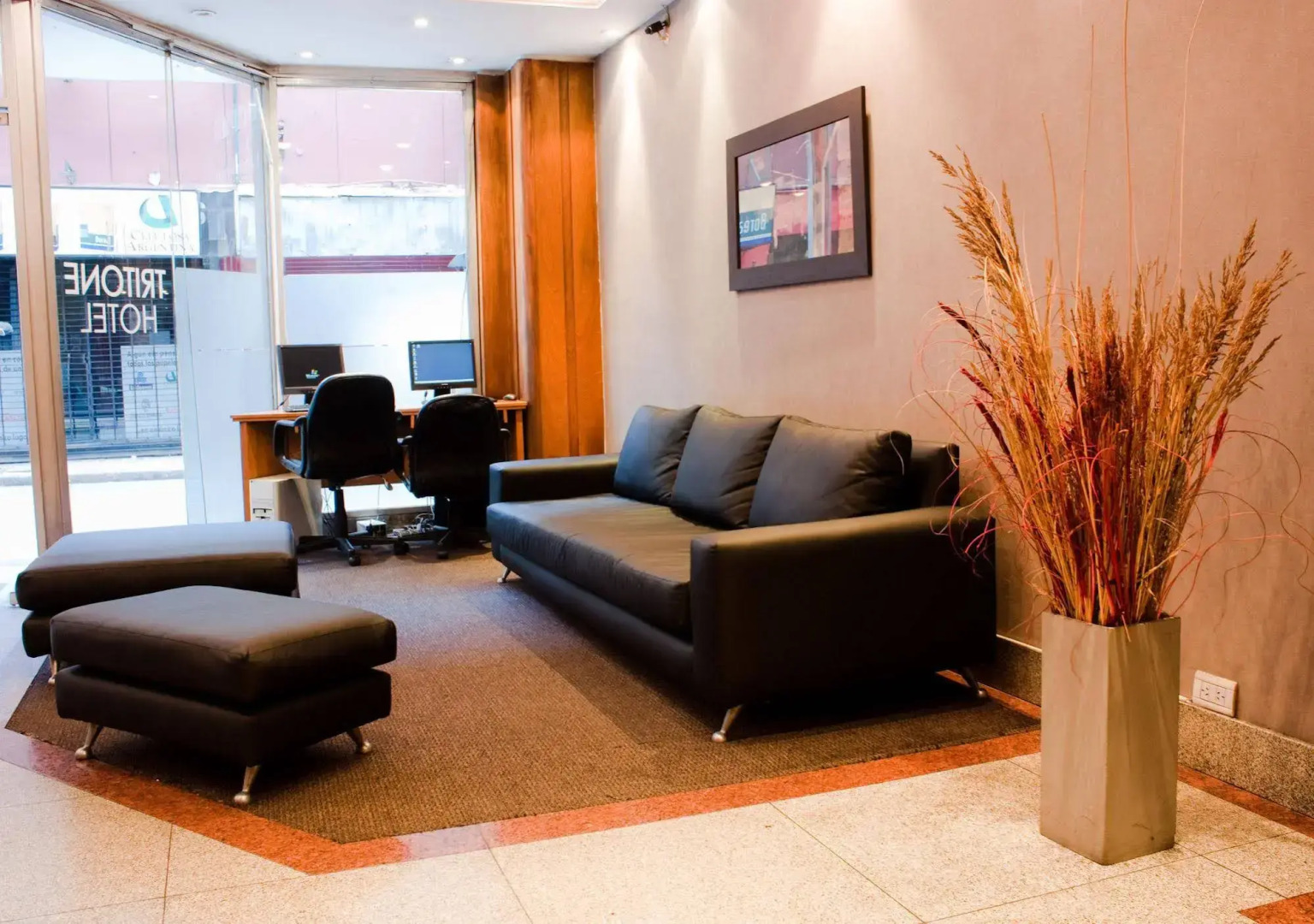 Photo - Tritone Hotel