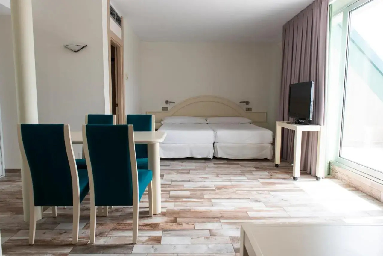 Photo - Hotel Palacio del Mar