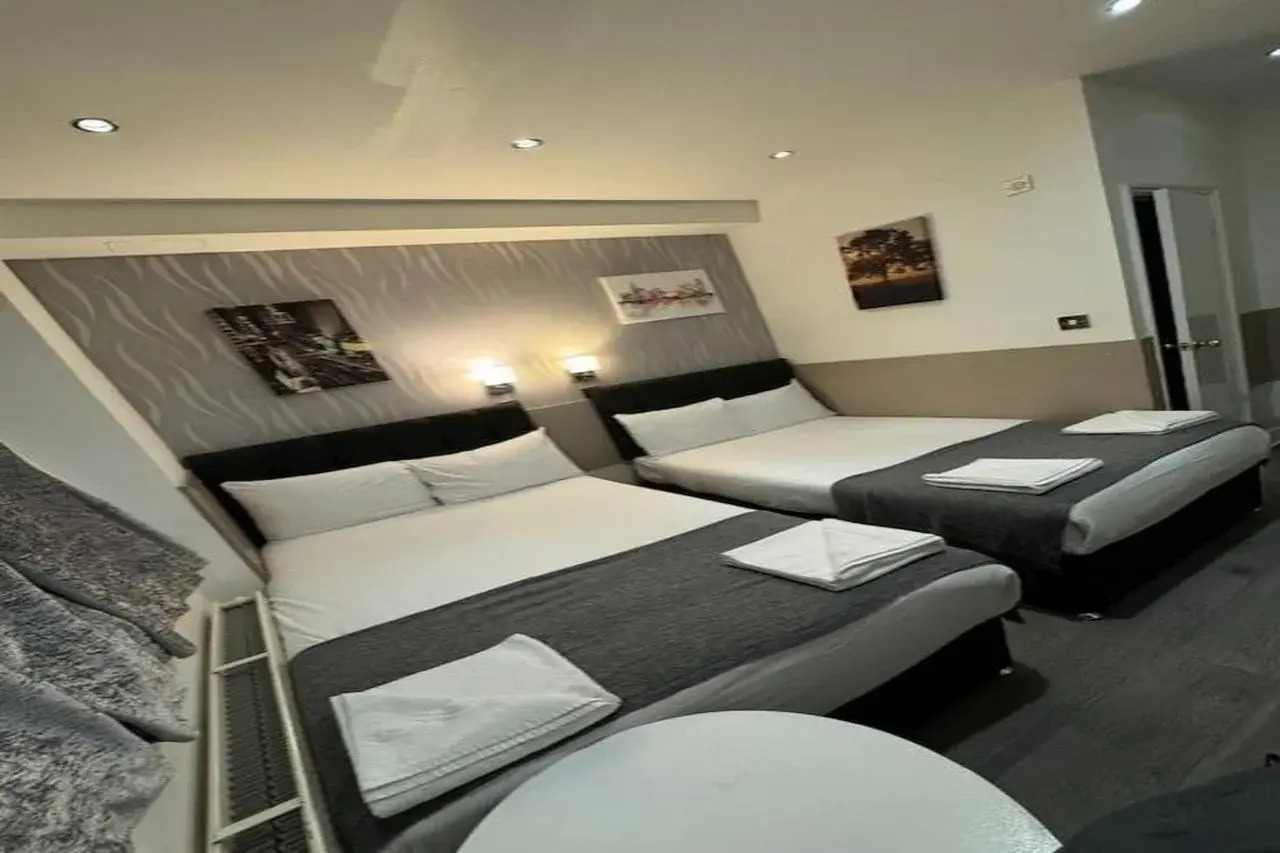 Photo - Tony's House Hotel