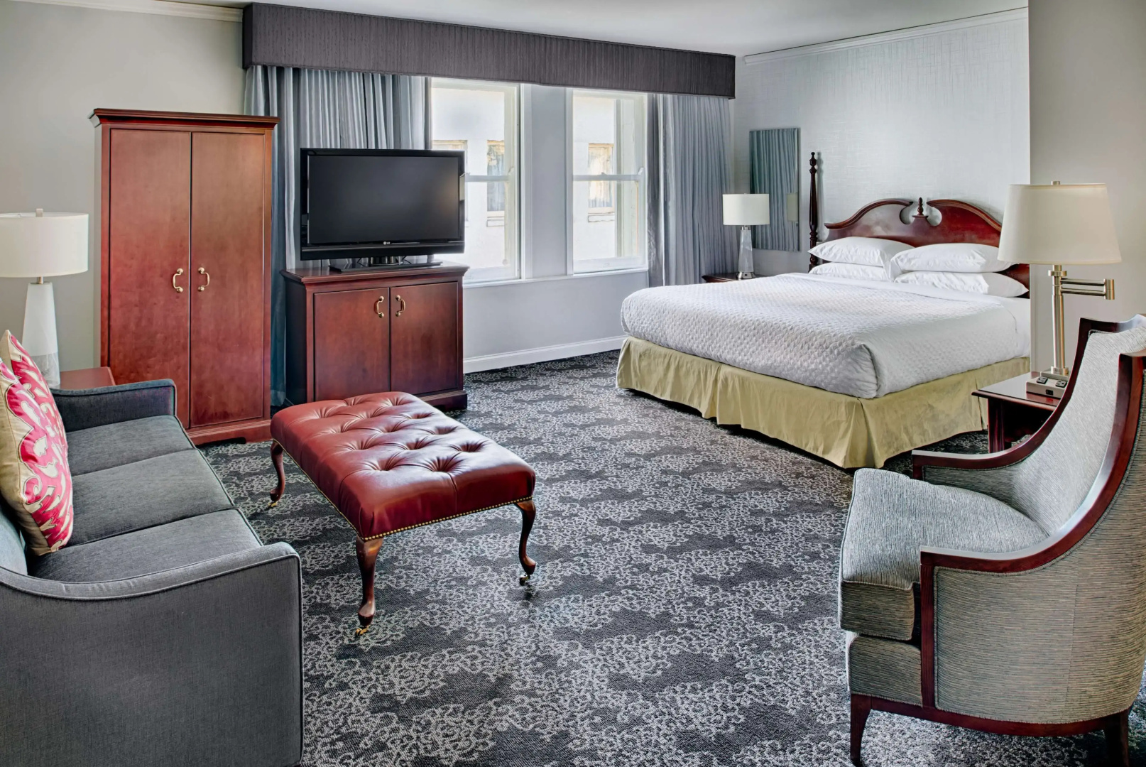 Photo - Embassy Suites by Hilton Portland Downtown
