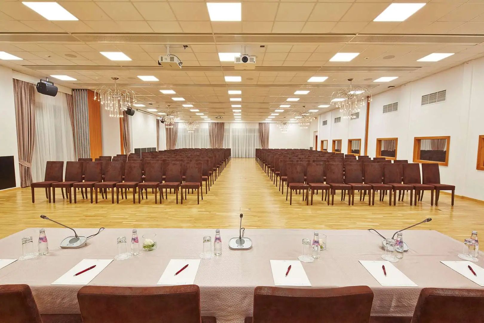 Photo - Rogner Hotel Tirana