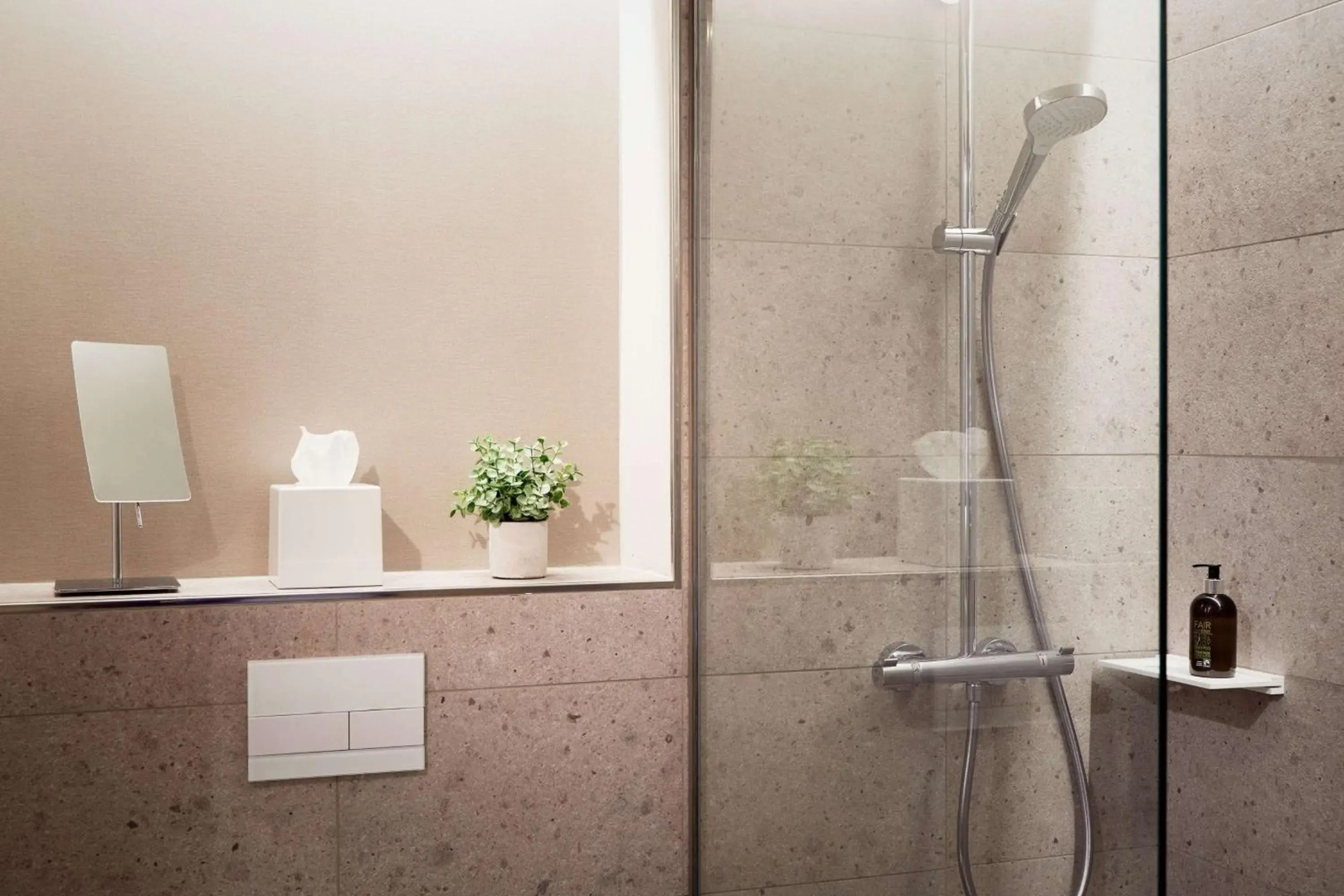 Photo - Adina Apartment Hotel Dusseldorf