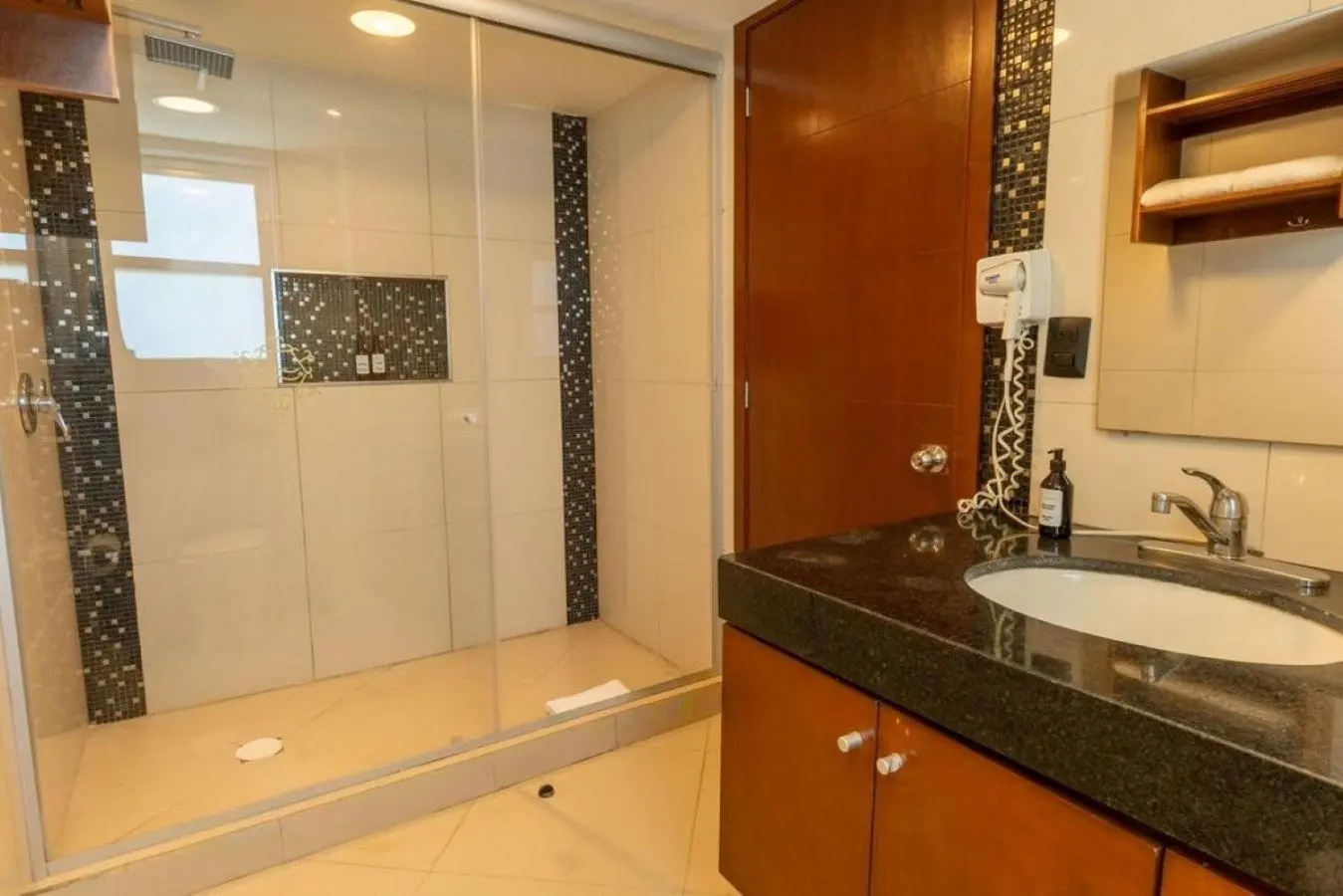 Foto - Ocean Dream Cancun by GuruHotel
