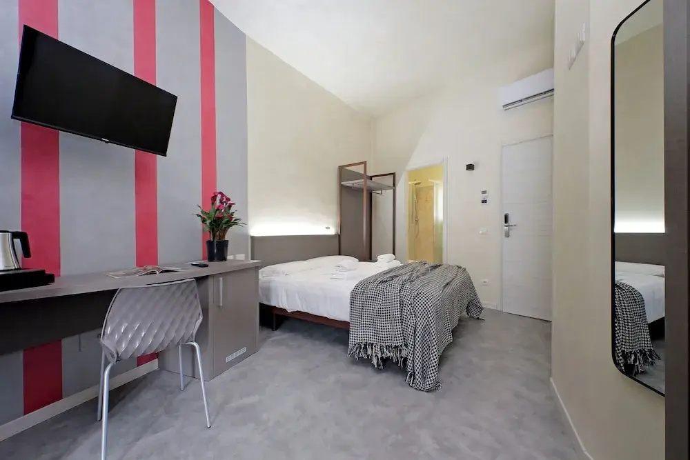 Photo - Termini Comfort rooms by Flatinrome