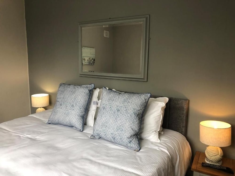 South Sands Hotel