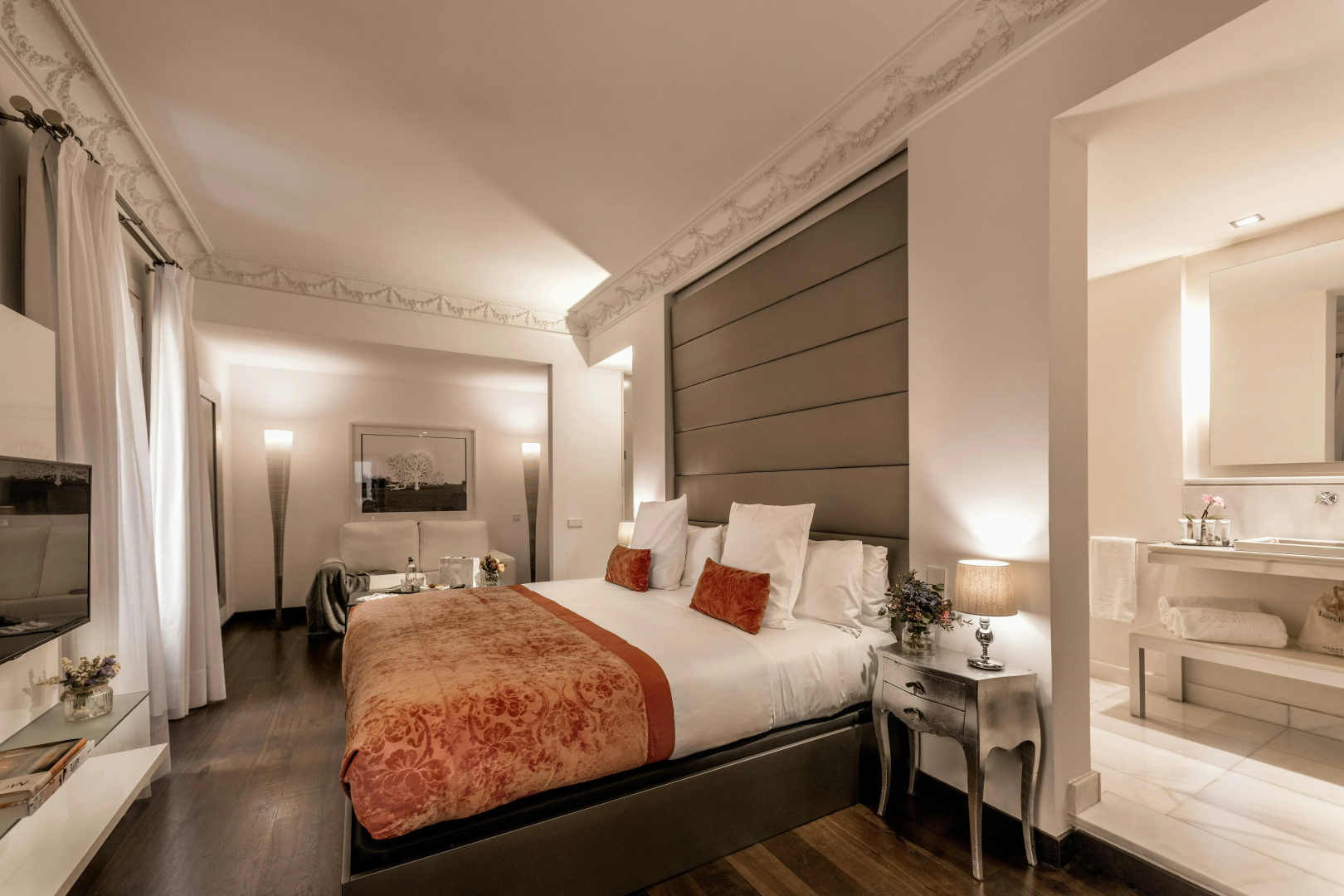 Photo - Hospes Puerta de Alcalá, a Member of Design Hotels