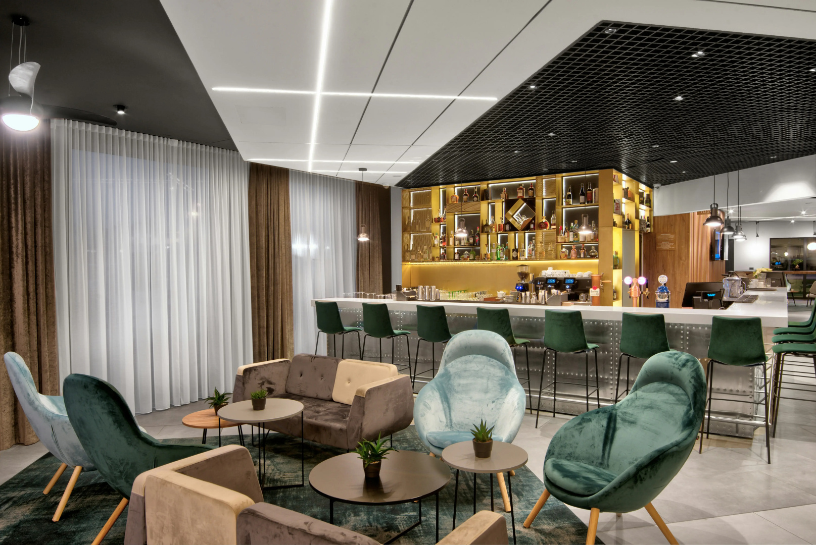 Photo - Hilton Garden Inn Bucharest Airport