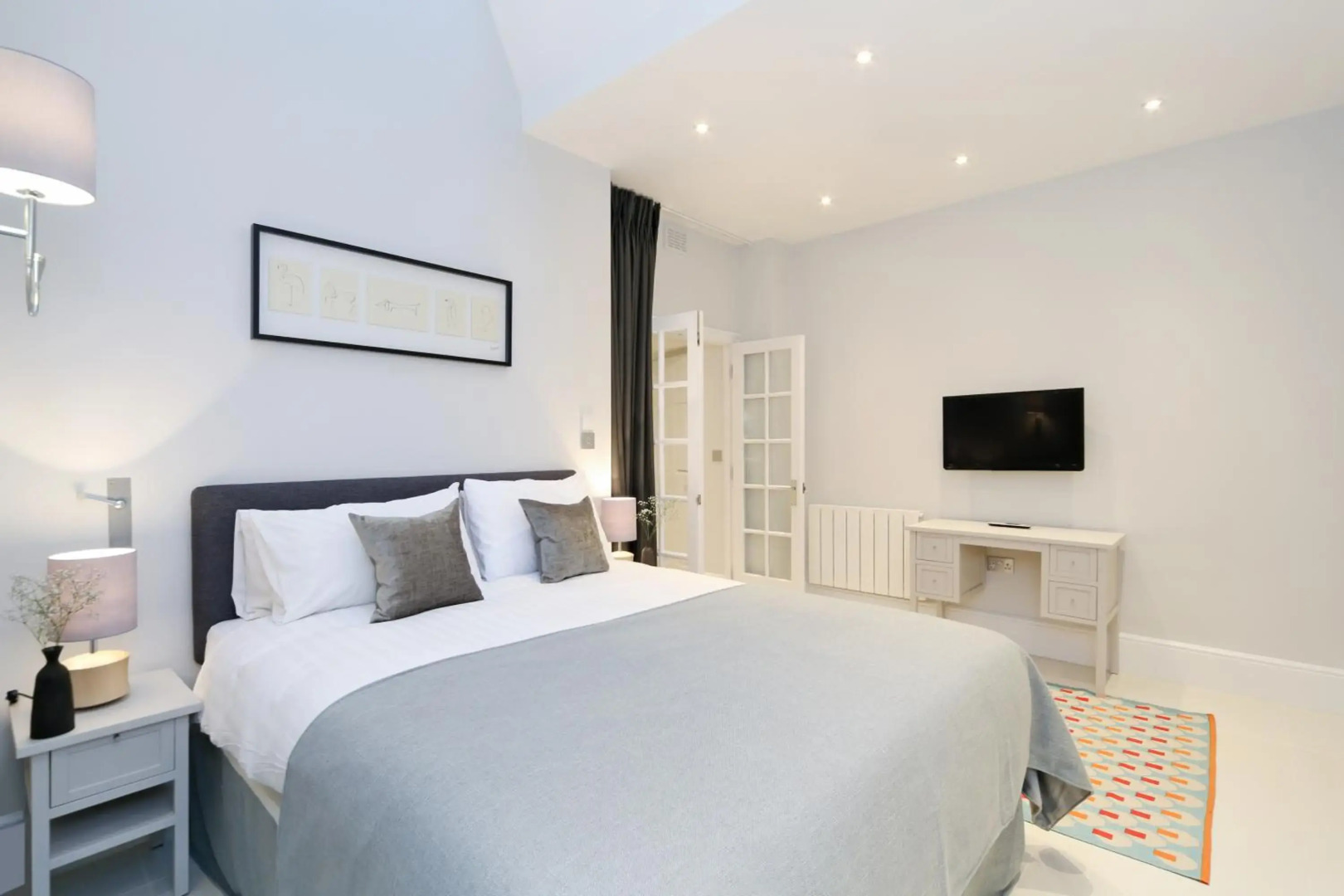 Foto - Queensgate Court Apartments