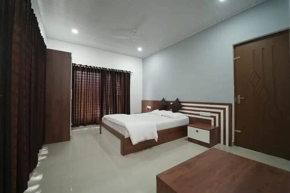 Himani Heritage