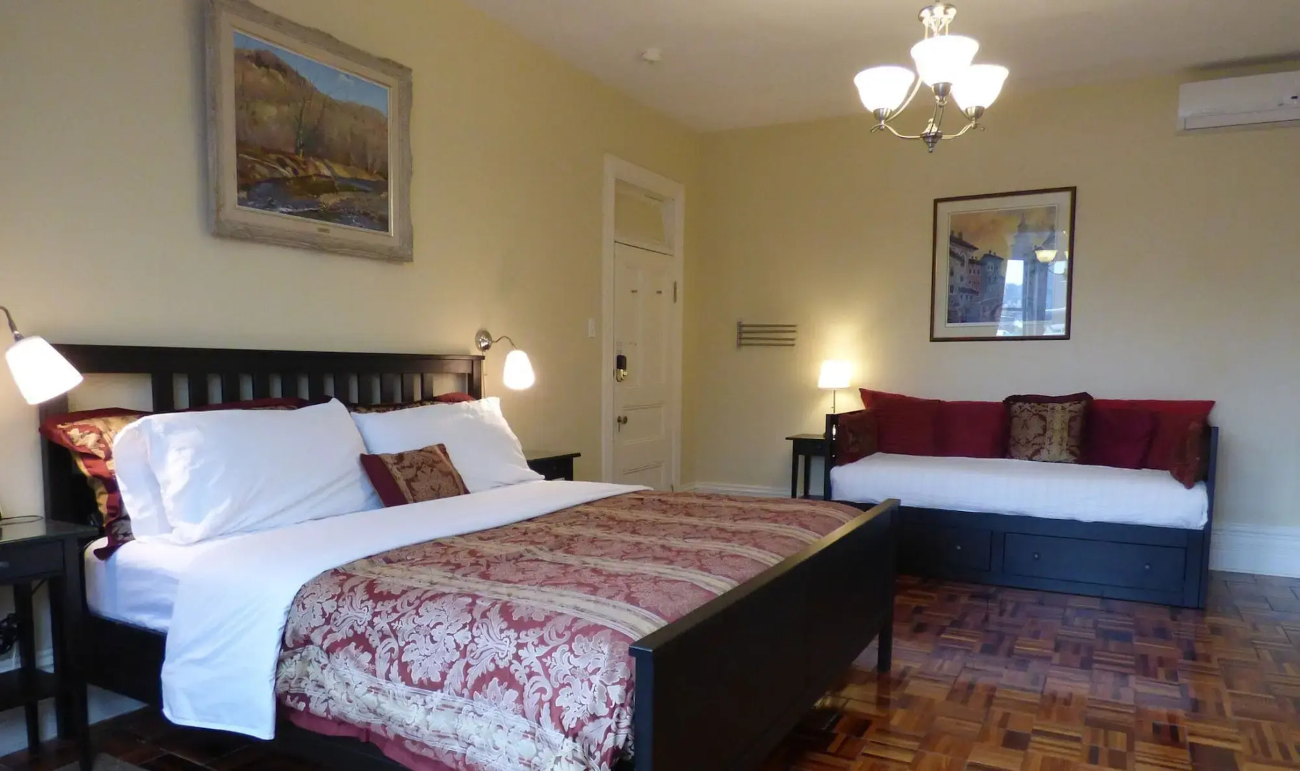 Photo - Gingerbread Manor