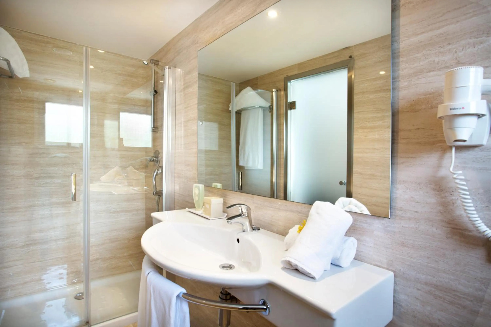 Photo - Grupotel Ibiza Beach Resort - Adults Only