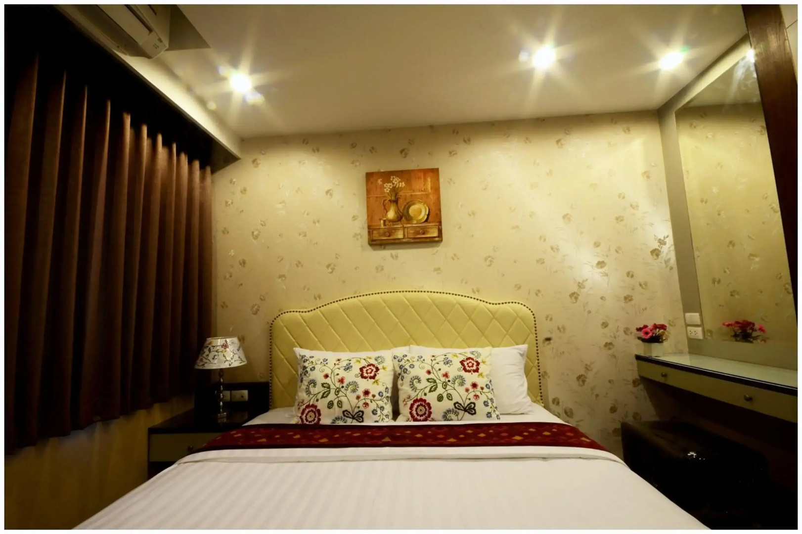 Photo - At Residence Suvarnabhumi Hotel