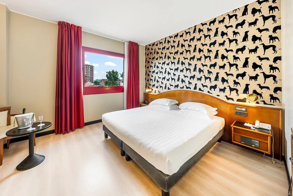 Photo - Abacus Hotel