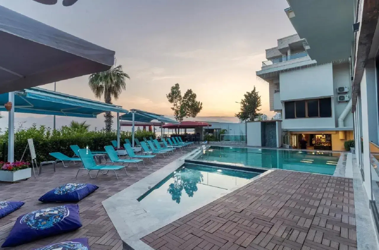 Photo - Tema 242 Hotel