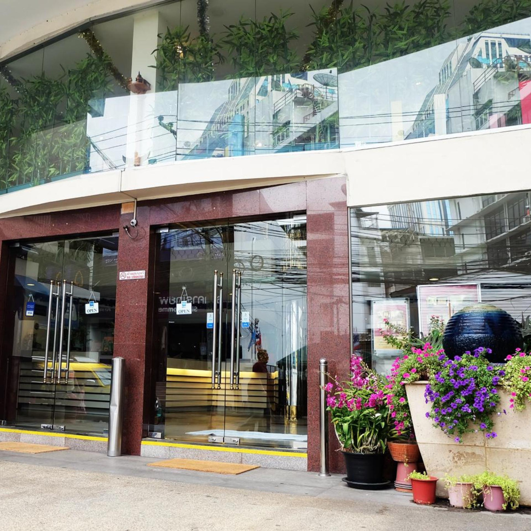 Photo - Grand Business Inn