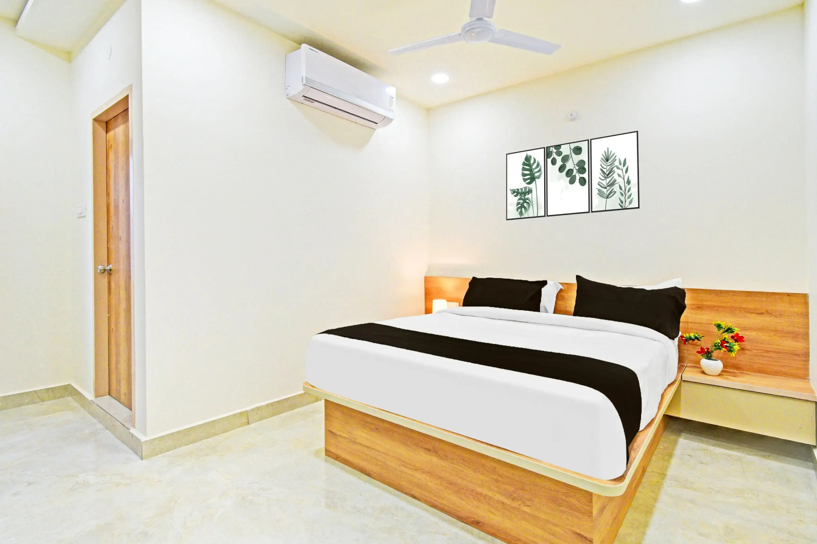 Foto - Super Townhouse Oak Kompally