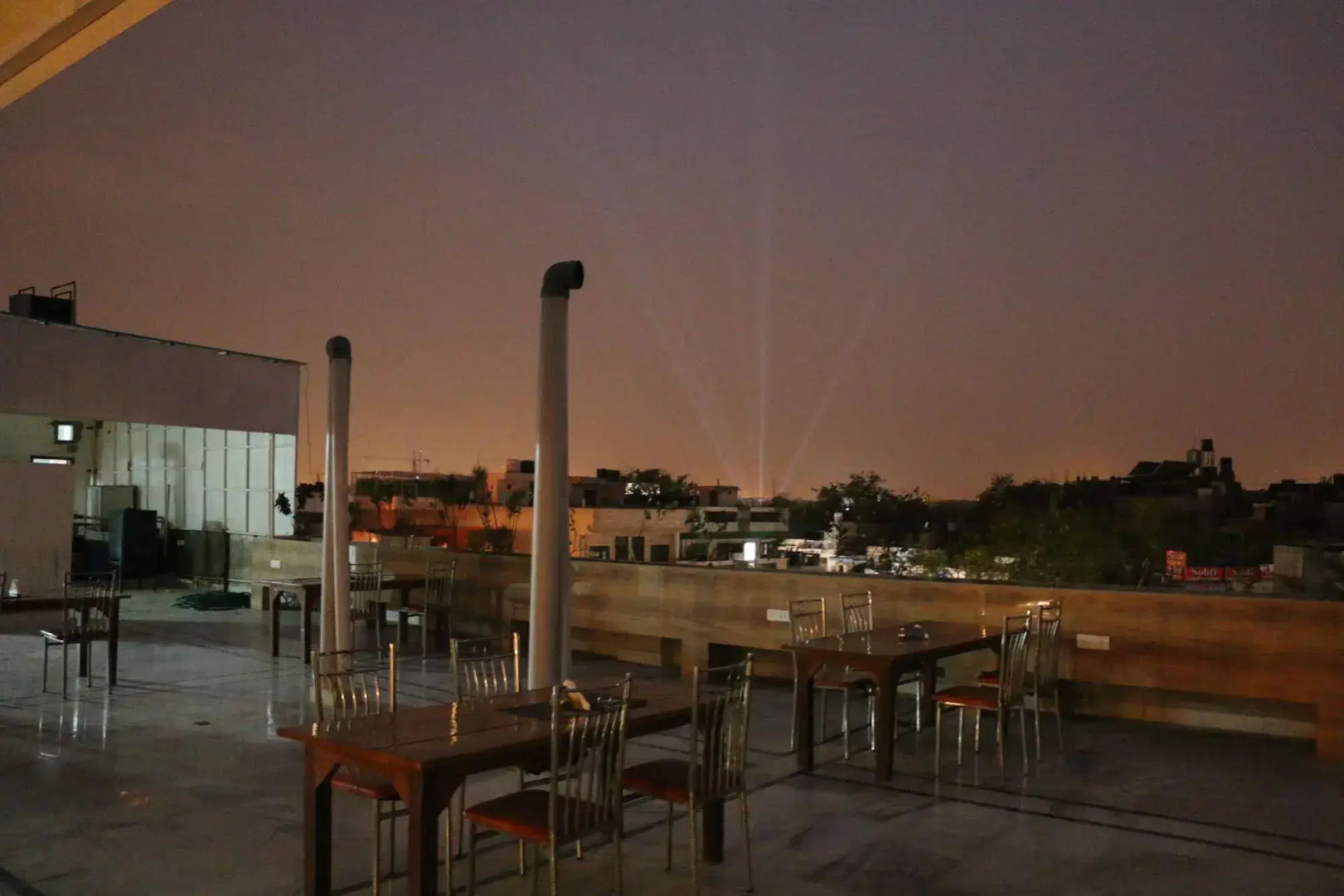 Foto - Hotel All Iz Well - Just a min away from New Delhi Railway Station