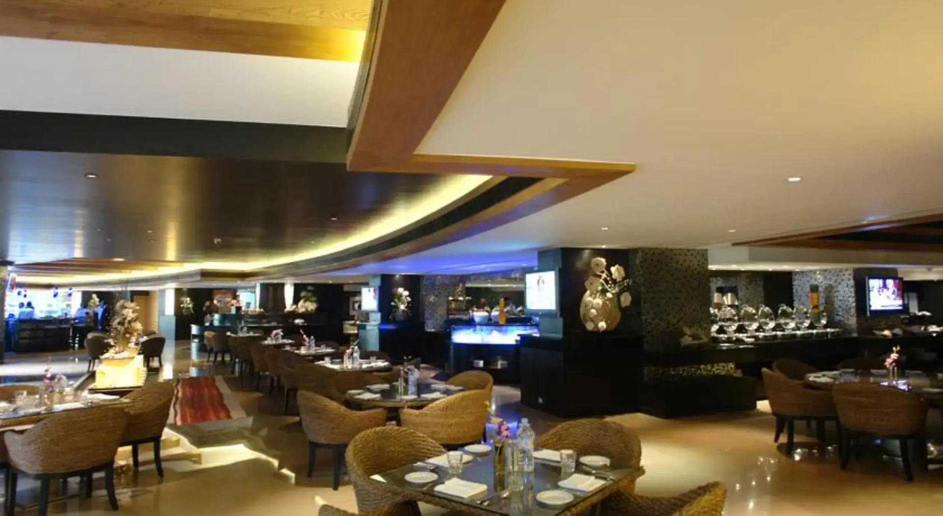 Photo - Hotel Sahara Star