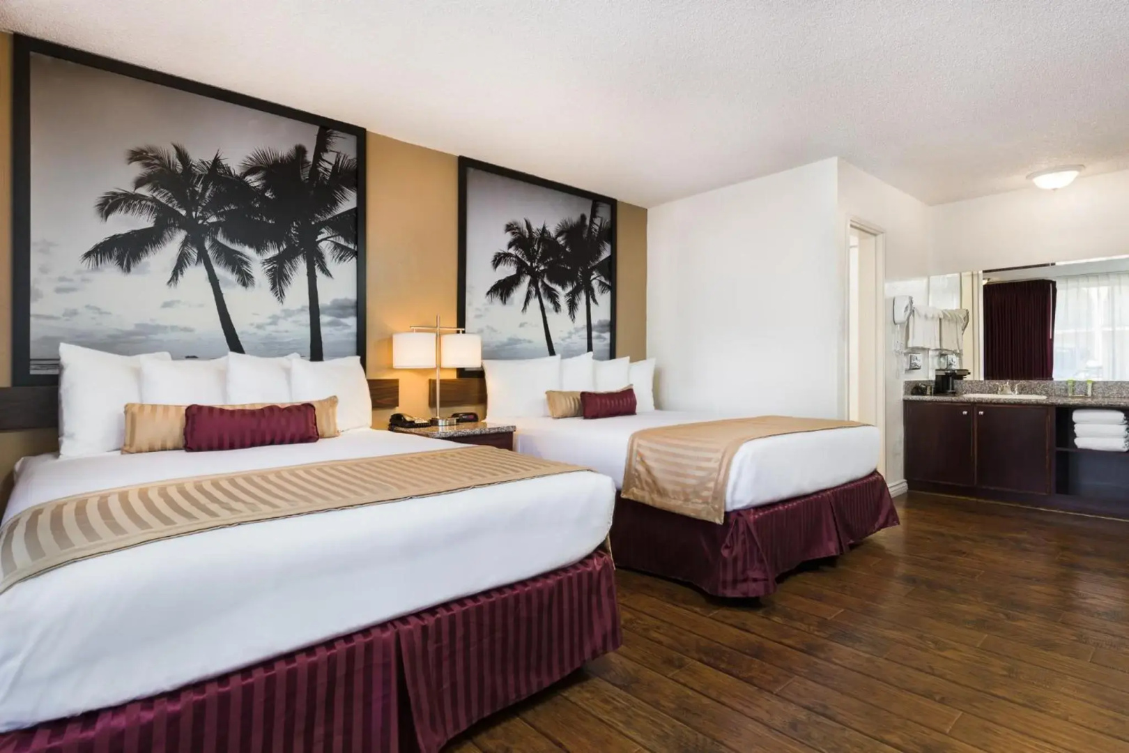 Photo - Kings Inn Anaheim at The Park & Convention Center