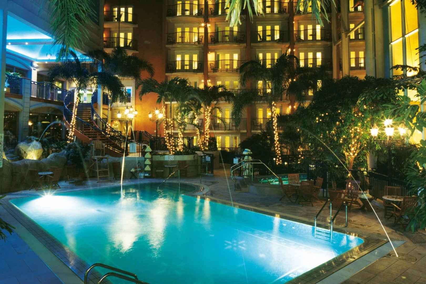 Foto - L'Hôtel Québec par JARO