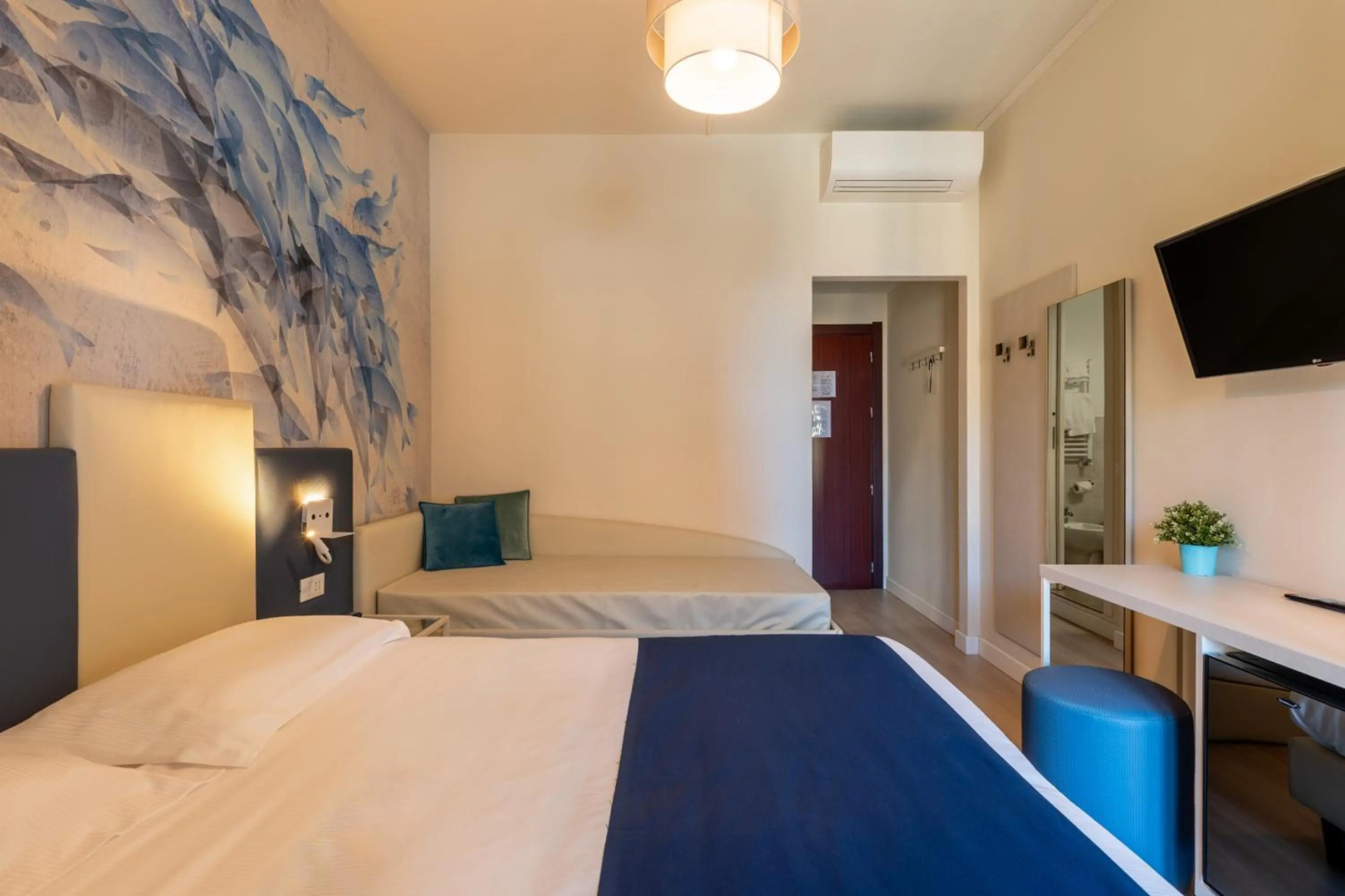 Photo - Doria Hotel